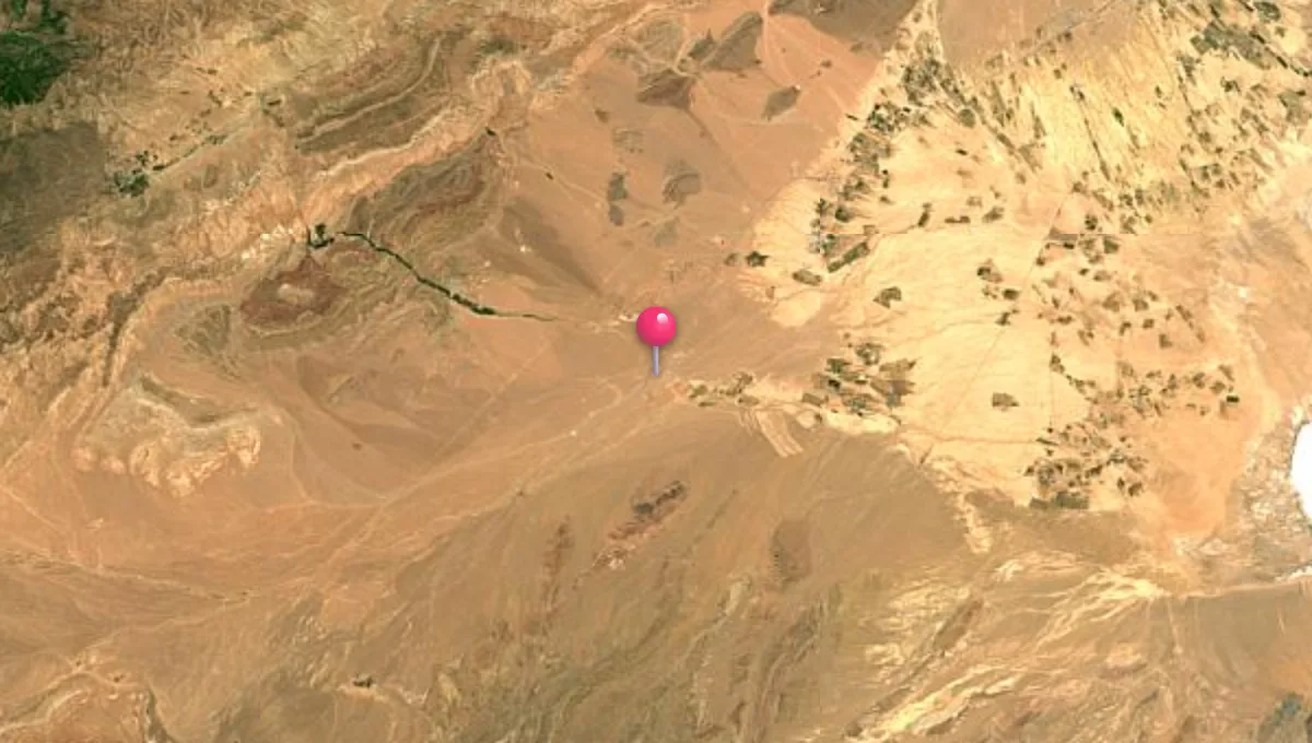 موقع قومس على الخريطة