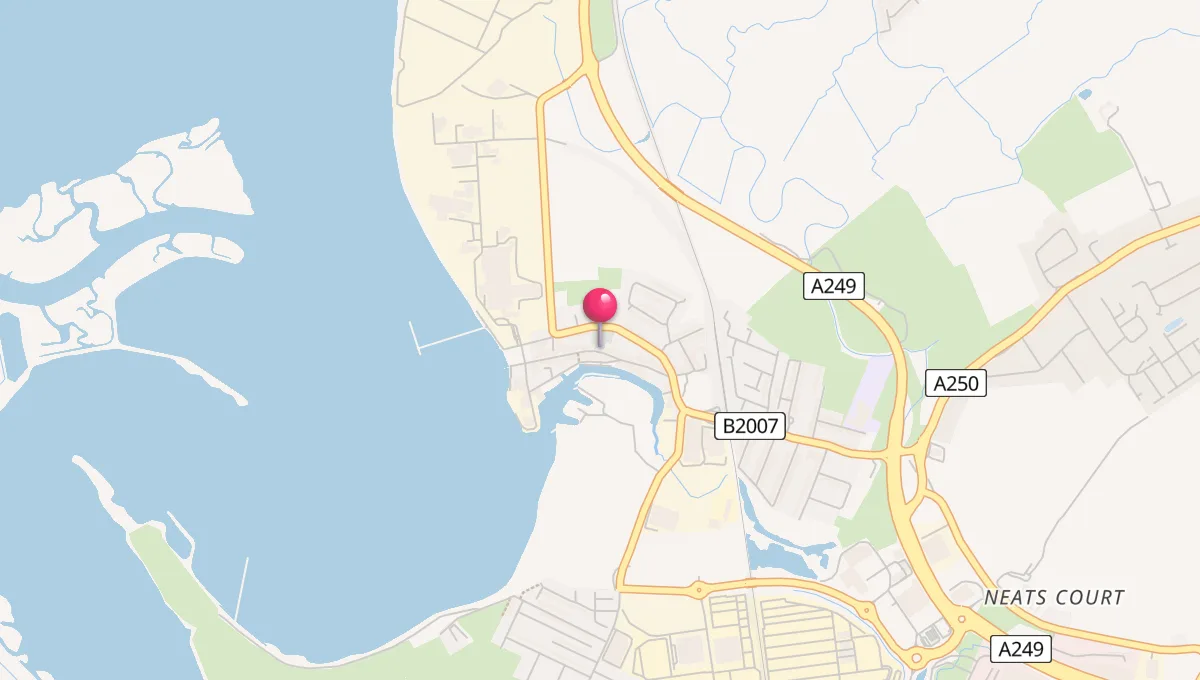 Prayer Times in Queenborough