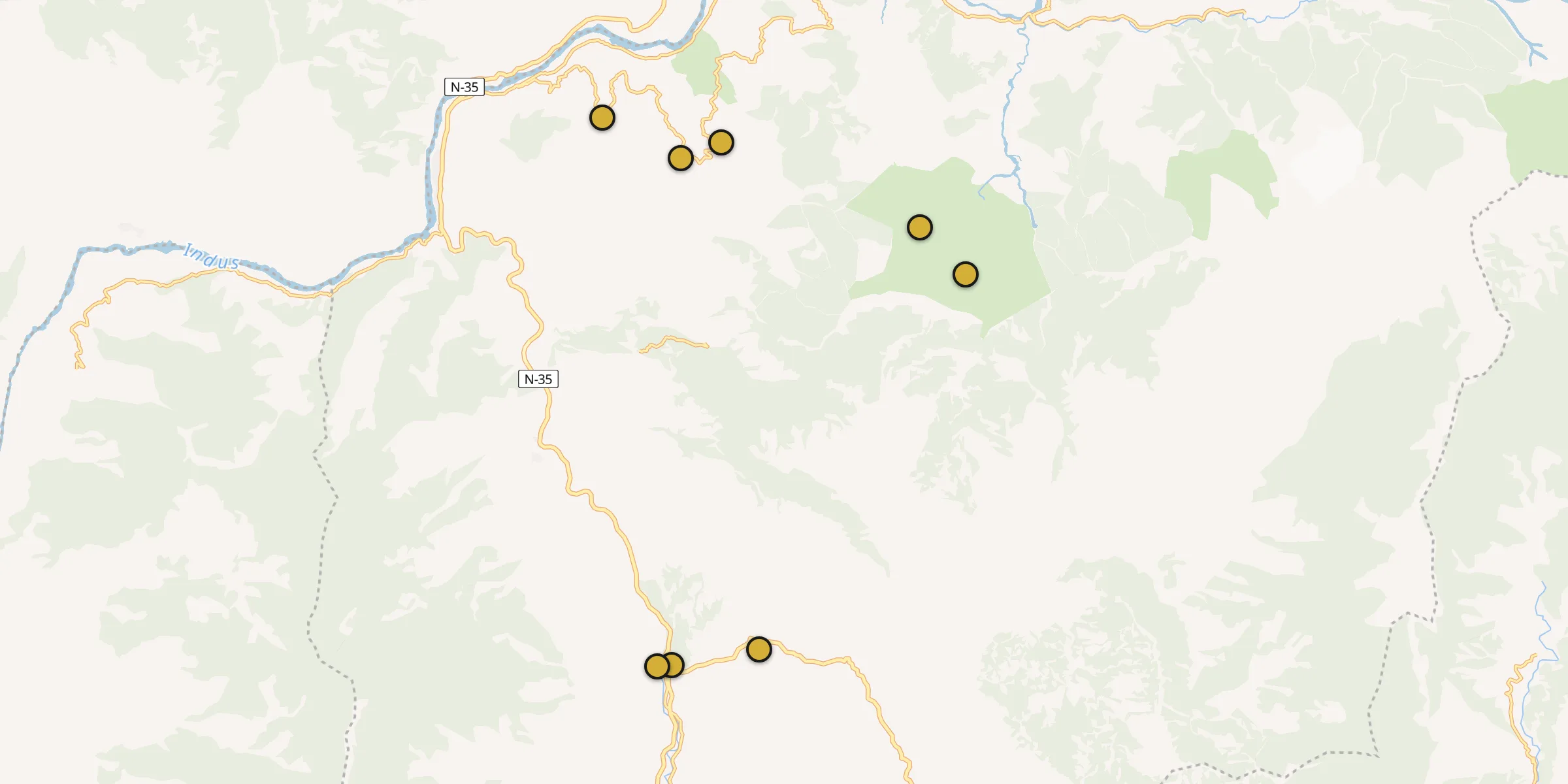 Plan des mosquées à Battagram : cliquez sur un point pour voir la fiche